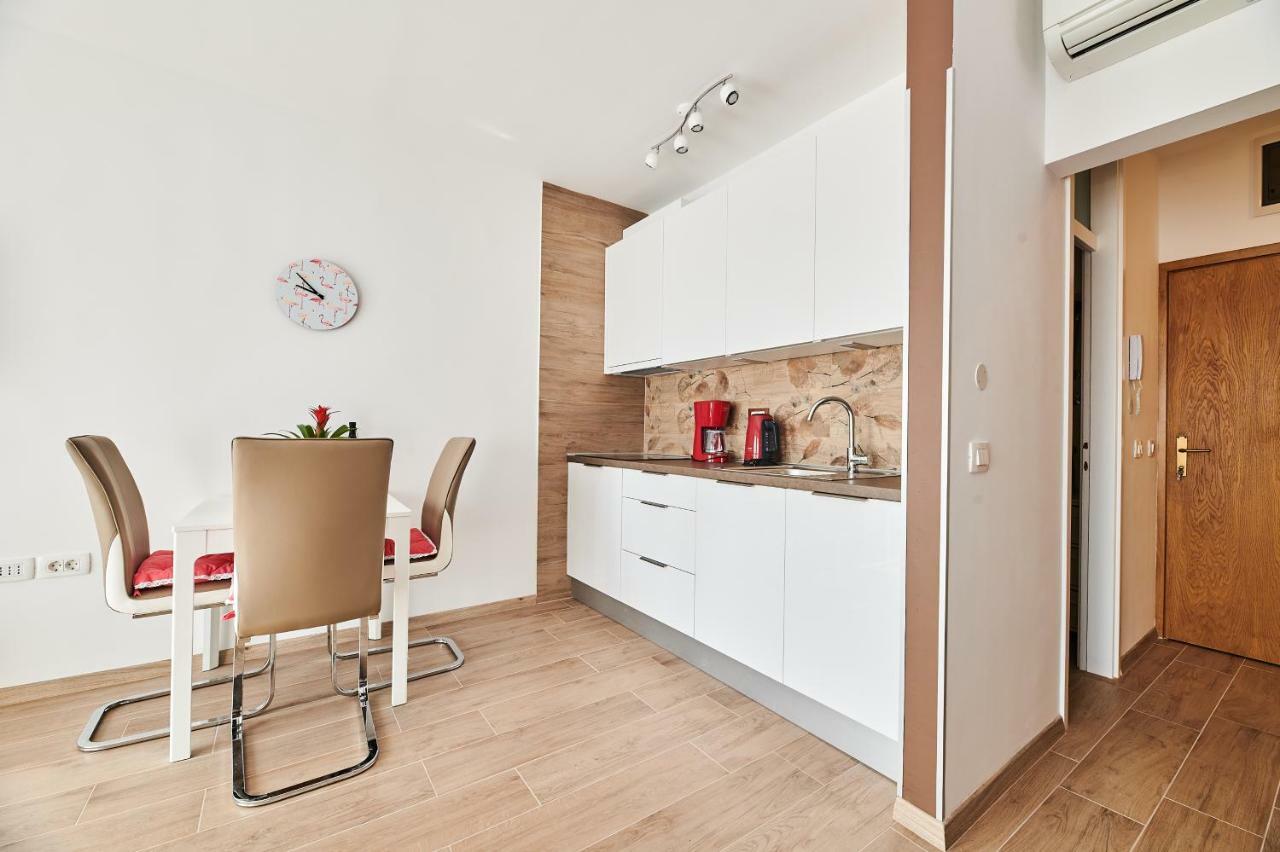 Studio Apartman Lena Umag Buitenkant foto